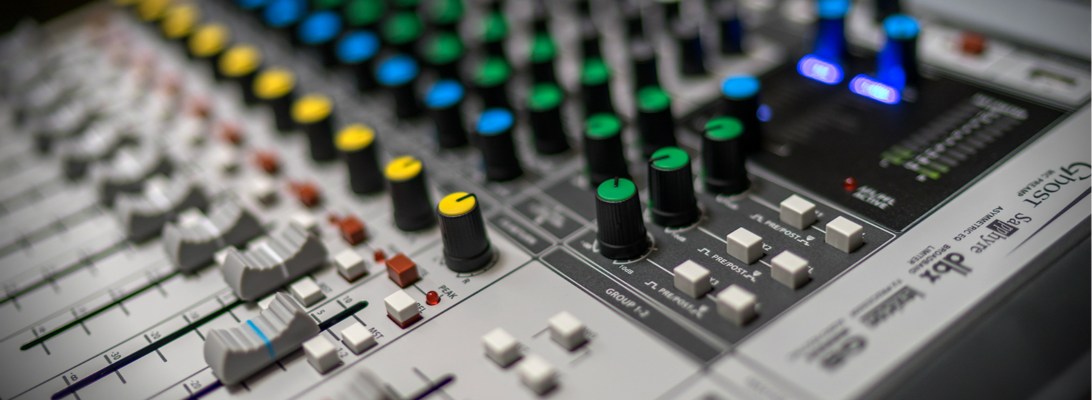 Soundcraft Signature 12 MTK